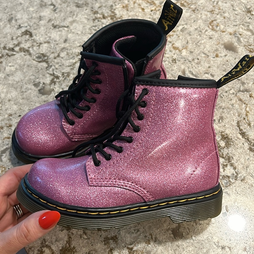 Dr. Martens Kids Pink Glitter Lace-Up Boots